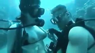A group of sexy aqualangists have a hot sex party at the bottom of the sea