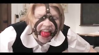 Lesbian bondage has no borders or restrictions