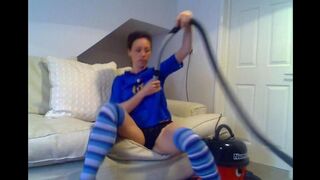 A quick orgasm with a vacuum cleaner for a young girl to enjoy