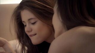 Two beauties lick each other’s pussies and reach orgasms