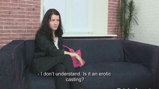 An agent fucked a girl for 700 euros at a casting