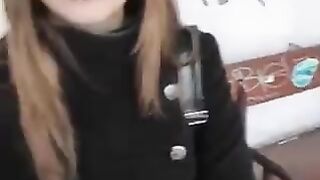 A girl is not ashamed to have sex in public places, she loves it