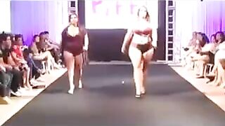 Fatty bitches running in swimsuits in front of the camera
