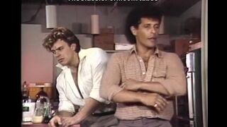Parents and teens in a swinger orgy, pure 70’s sex retro style