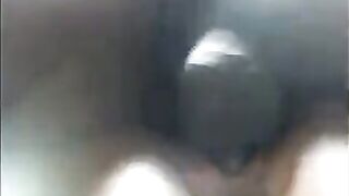 Black woman’s pussy juices spray everywhere when she cum, a steamy homemade scene