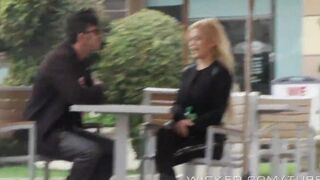 Blonde girl gets fucked right in the car