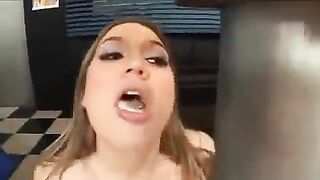 Guy checked the strength of the buffer with his thick dick in an intense test