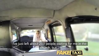 The bride got fucked by a taxi driver before wedding in the car