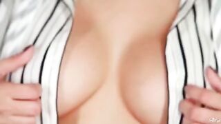 Beautiful breasts of a natural beauty, and not fake!