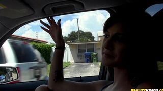 Skinny babe got fucked by a pickuper straight in his car