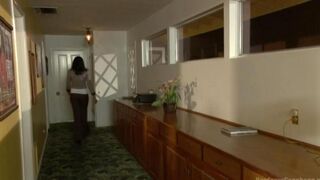 I served several men without problems, a steamy scene from MEN.com