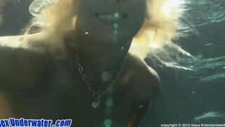 A blowjob shot in the pool, a thrilling underwater sex act