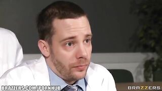 Girl came to the doctor-turkey and got fucked