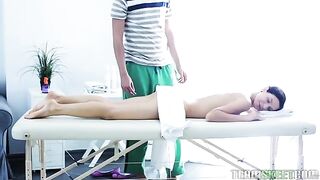 Fucking a hairy pussy with an 18-year-old teen
