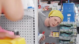 A bodega boy achieved an incredible feat with his skills in the cock