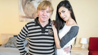 Instead of having sex with her boyfriend, she decided to fuck her stepdad
