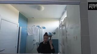 A young girl got fucked on a new sofa in a new country