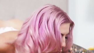 An amazing anal scene with a woman who loves to feel intense pleasure in her tight ass