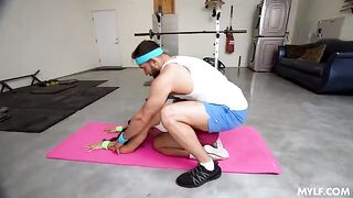 Another way to pump up the body with the help of a hot brunette MILF