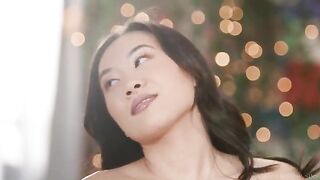Asian tastes, especially liked the sweet pussy juice of an Asian beauty