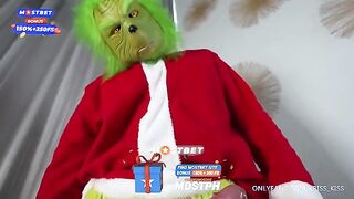 Today the Grinch is busy not stealing Christmas, getting laid instead
