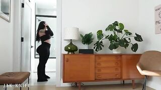 Babe with a great ass needs to be fucked hard
