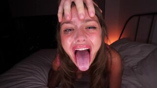 The guy completely destroyed the throat of a girl with extreme deepthroat