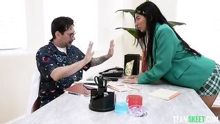 A special treatment for a patient from a kinky doctor