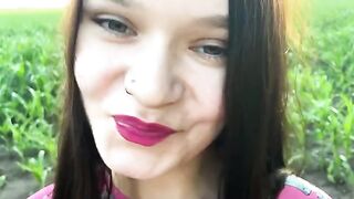 A hot girl is having fun with her stepbrother in the cornfield
