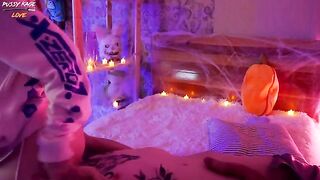 Date with an elf, a magical and passionate experience!