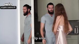 A masseur massaged the hot Russian girl, who reached a squirting orgasm