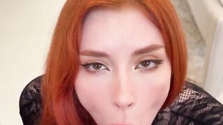 A master class in how to greet a man's penis properly