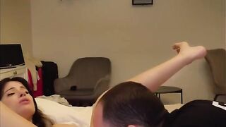 A woman squeezed all the sperm from her pussy in a passionate session