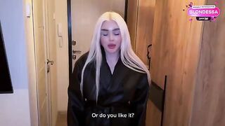 A hot Russian girl came just to have sex with the young guy