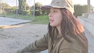 A cute girl had sex with a stranger in the jungle