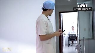 The doctor wrote a sex prescription for me in the toilet