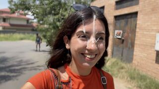A risky public blowjob with a huge cumshot on face