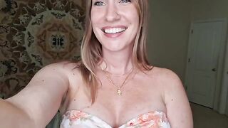 A breast massage with shimmering oil — all without any cracking, a homewrecker’s art