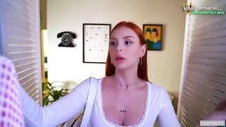 The girl was caught and fucked at home unexpectedly