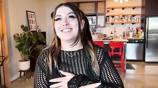 A stepsister tries to reach a sexual peak with her stepbrother