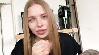 I sucked my friend's dick until he came in the mouth. Exclusive!